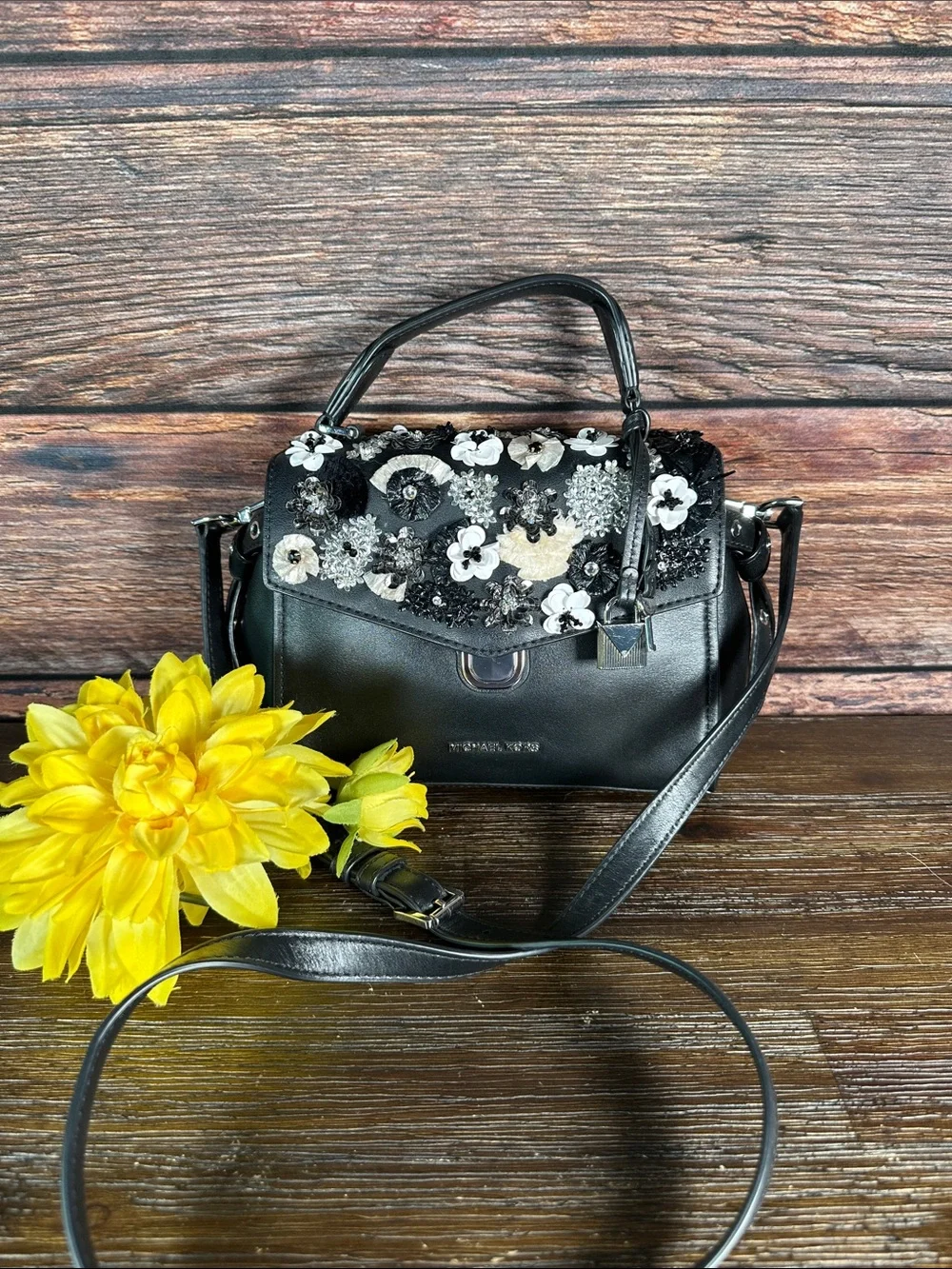 bristol small floral appliqué leather backpack with Applique Design 10.5 in (L) x 4.0 in (W) x 12.5 in (H) Note Michael Michael Kors Bristol Small